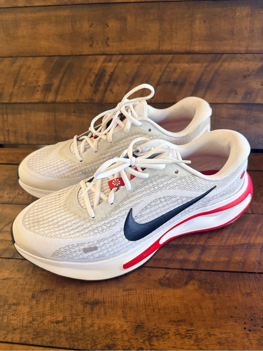 NWOT Nike Men's Journey Run Running Sneaker